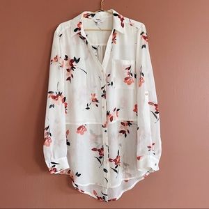 Candie’s Flowy Light White Floral Button Up Blouse
